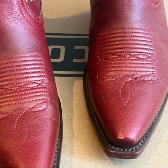 Tecovas Annies -Scarlet Red Western Boots 7B. - Picture 9 of 10